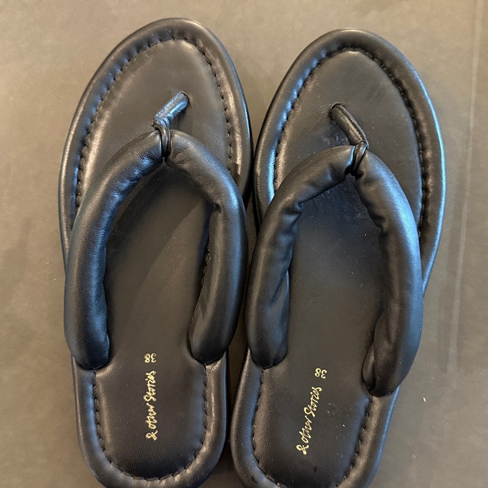 And Other Stories Puffy Flip Flops
